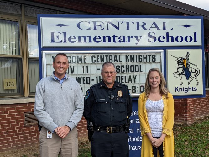 Moundsville Police Officers Get Scruffy To Help Students In Need News